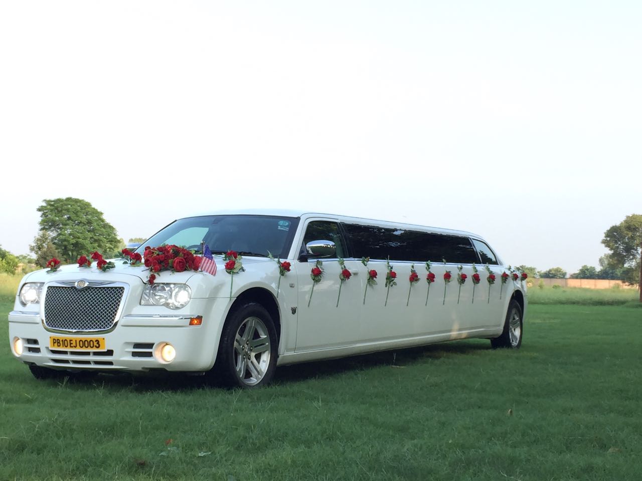 Chrysler 300C limousine white deocated wedding cars